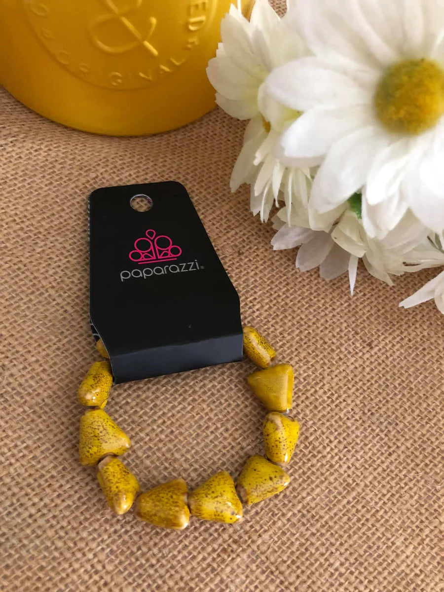 Yellow bracelet paparazzi on sale