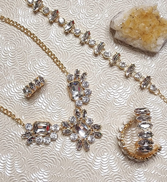 Fiercely 5th Avenue Fashion Fix, March 2023-Jewelry-Paparazzi Accessories-Ericka C Wise, $5 Jewelry Paparazzi accessories jewelry ericka champion wise elite consultant life of the party fashion fix lead and nickel free florida palm bay melbourne